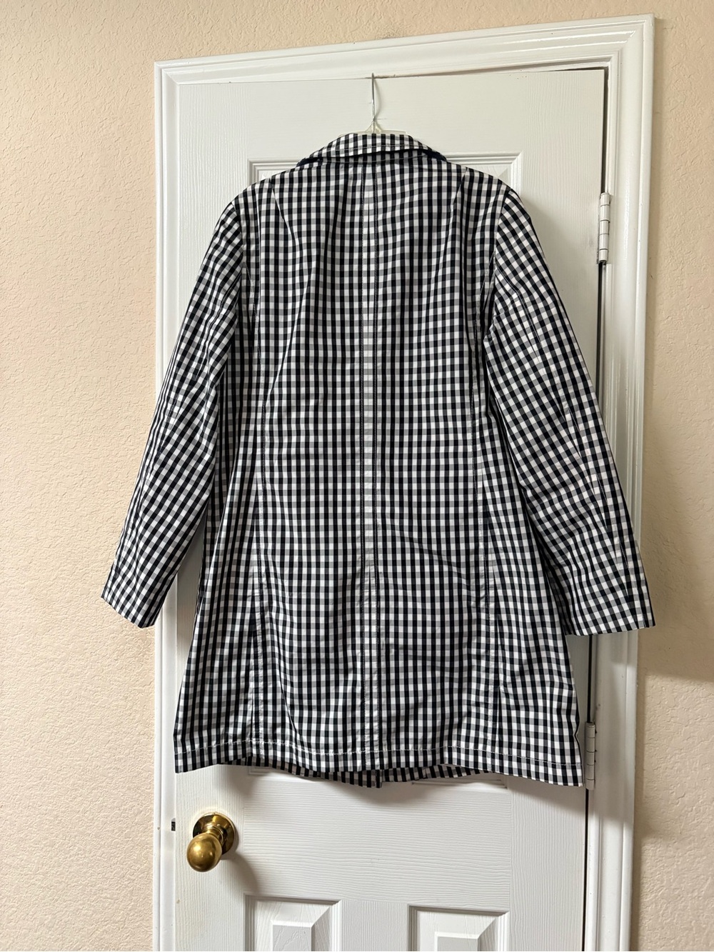Talbots Classic Gingham Mac Black & White Button-Up Raincoat Trench Size 8 - Picture 8 of 16